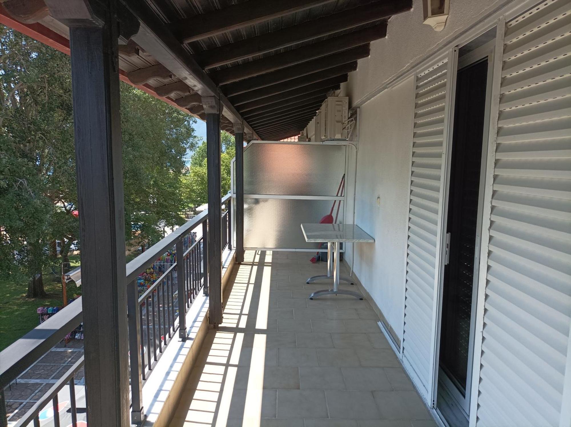 Kleanthis Blue Apartment เนอาวรัสนา ภายนอก รูปภาพ